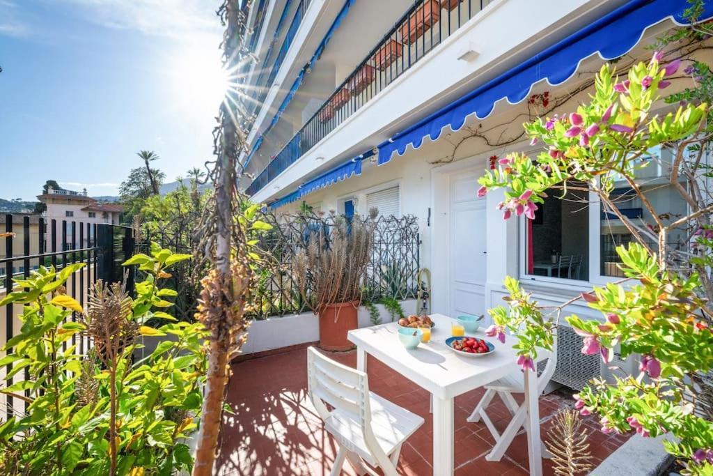 Apartment L'oiseau Bleu - Terrasse - Place Non Privative Parking Collectif - Climatisation